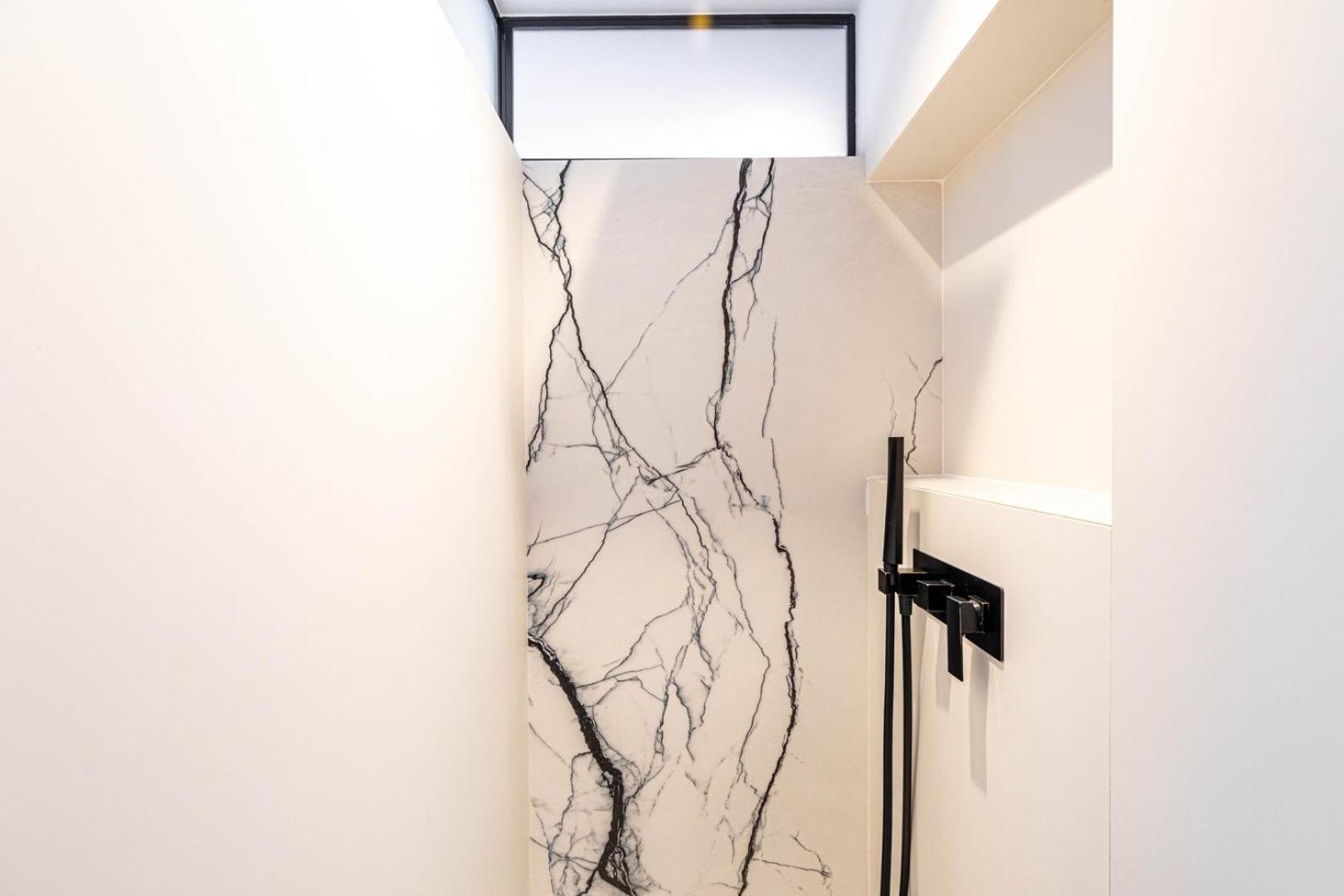 Modern Family Apartment Next To The Eiffel Tower ปารีส ภายนอก รูปภาพ